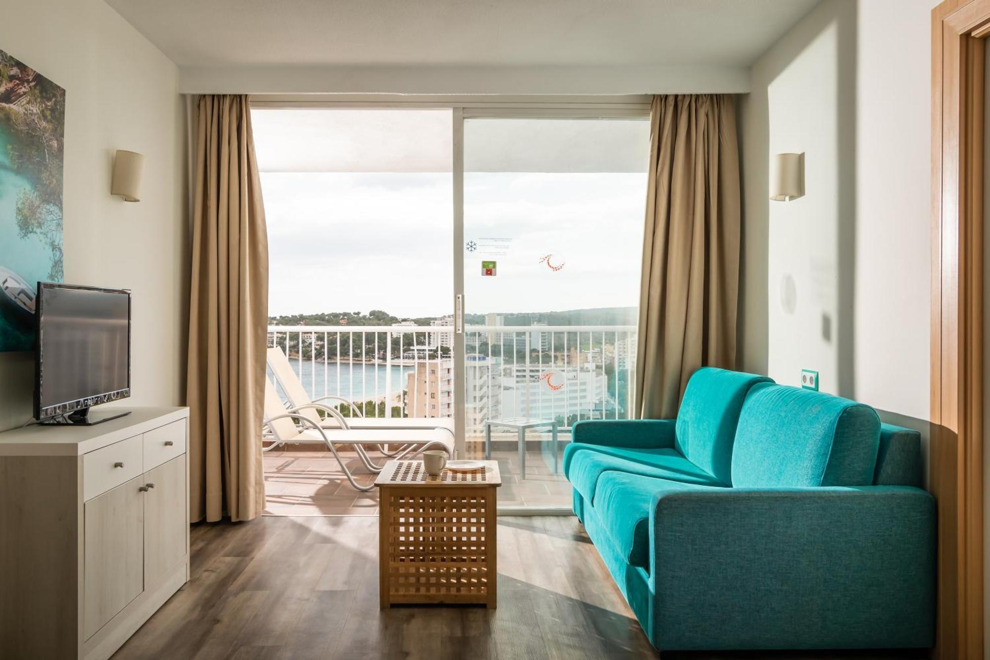 Premium Appartement met 1 Slaapkamer en Panoramisch Uitzicht op Zee